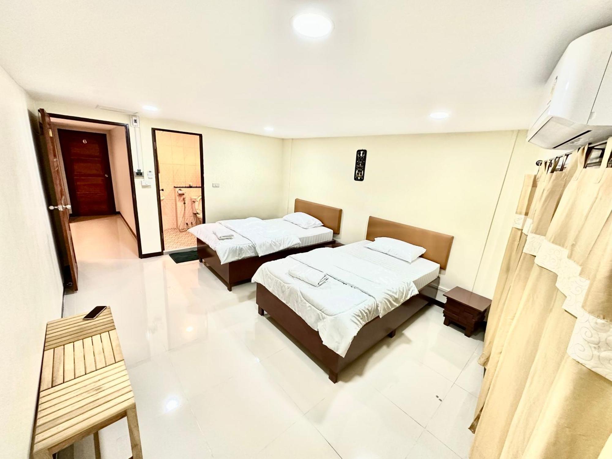 Baan At Khaosan Hostel バンコク都 エクステリア 写真